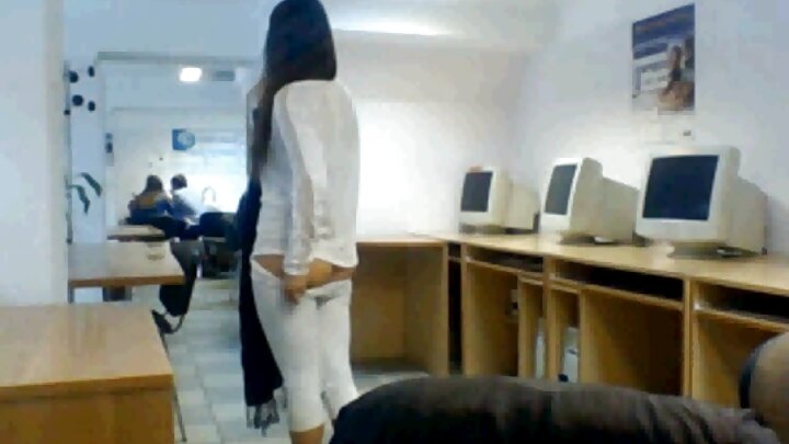 روسی فحش جتھے اک بندہ اپنے دوست دی بیوی نوں چوددا اے۔