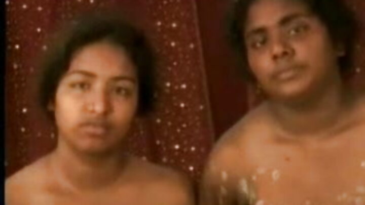 اک منڈا اک پتلی خوبصورتی نو چھڑکن آلے orgasm تک لے آندا اے